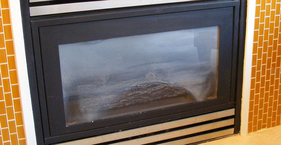 How to Clean the Glass on a Kozy Heat Gas Fireplace